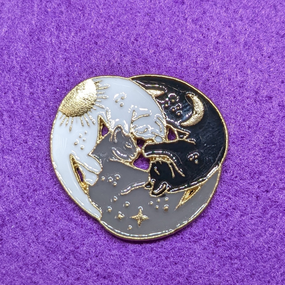 Triple Cat Pin Sun, Moon and Stars ☀️🌘🌠